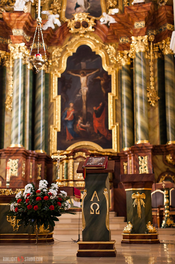 Ołtarz w kościele w Złotoryi Ołtarz w kościele w Złotoryi